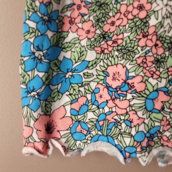 New BCBGeneration Short Sleeve Cropped T-shirt | Floral Garden Small - Picture 5 of 15